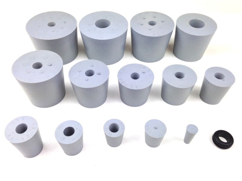 verschiedene Gummistopfen ohne u. mit Loch 9mm verschiedene Gummistopfen ohne u. mit Loch 9mm