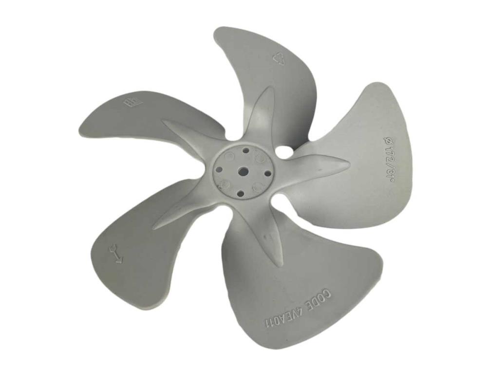 Ventilatorflügel für Lüftermotor aus Kunststoff Ventilatorflügel für Lüftermotor aus Kunststoff