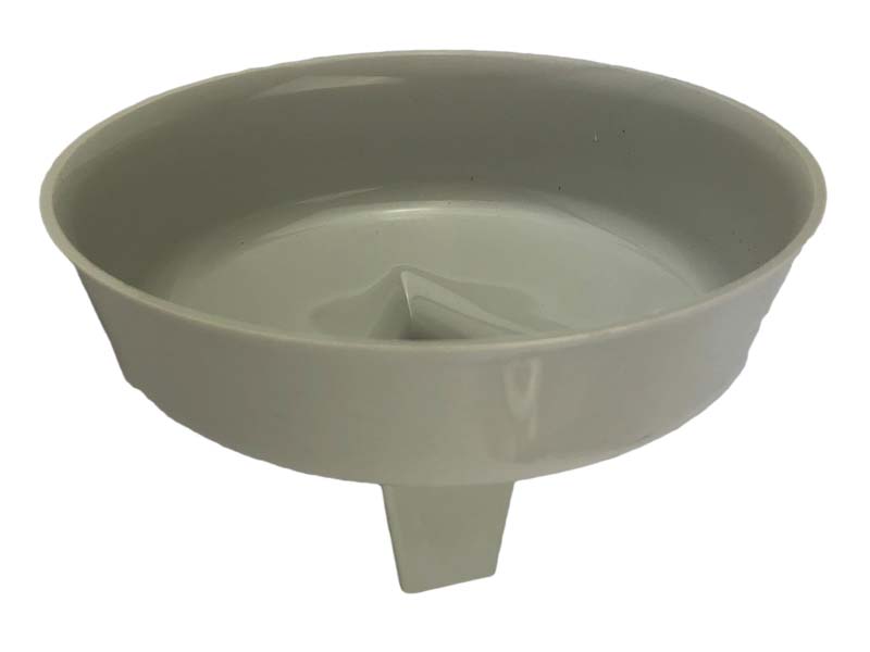 Funnel for residue pouring suitable for standpipe