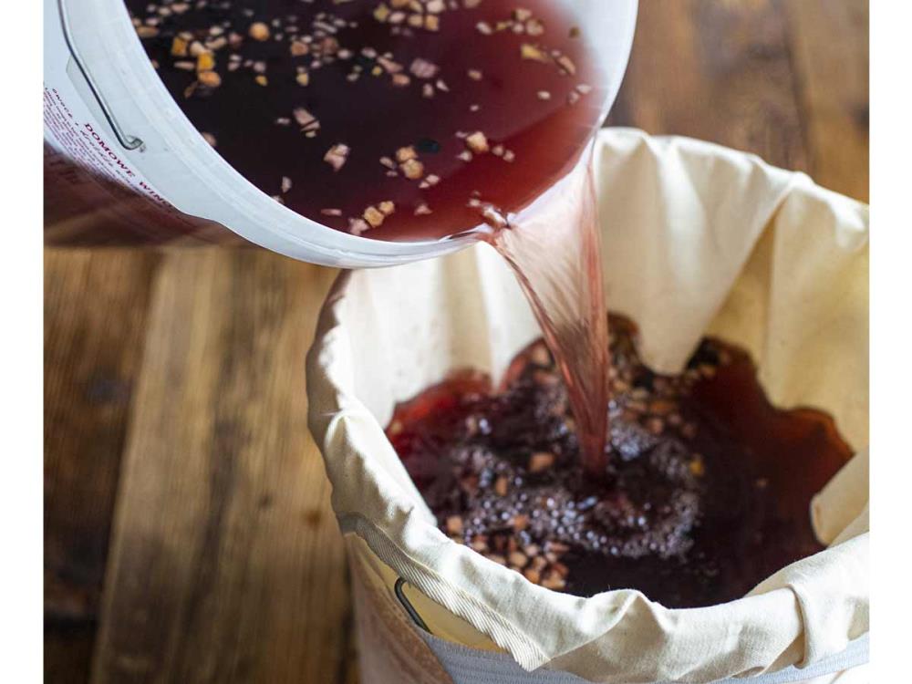 Filtrationsbeutel mit verstärktem Boden Filtrationsbeutel mit verstärktem Boden