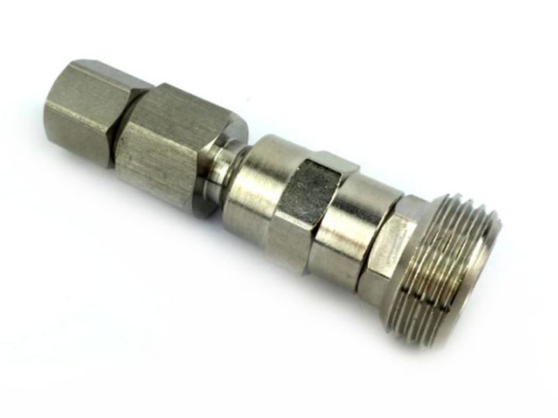 Adapter Reduzierstück von 5/8" AG auf 1/2" BSF IG Adapter Reduzierstück von 5/8" AG auf 1/2" BSF IG