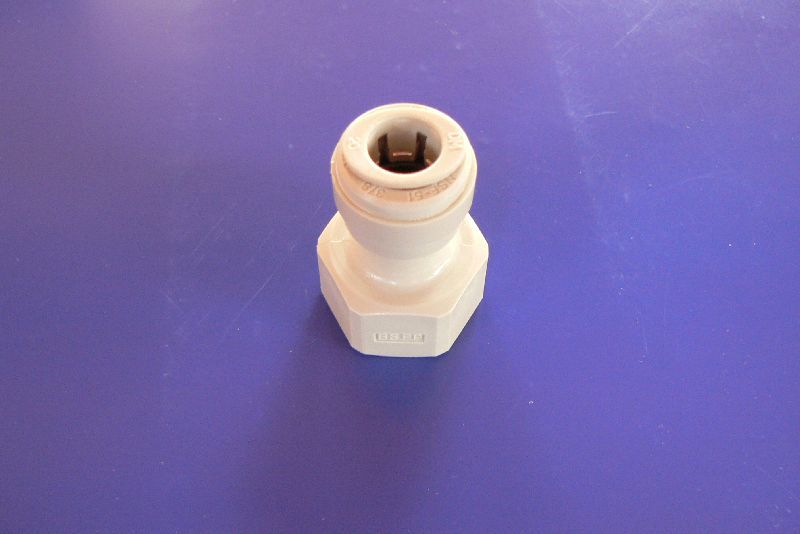 Aufschraubverbinder 1/2" auf 3/8" 9,5mm Steckdorn DMfit Aufschraubverbinder 1/2" auf 3/8" 9,5mm Steckdorn DMfit