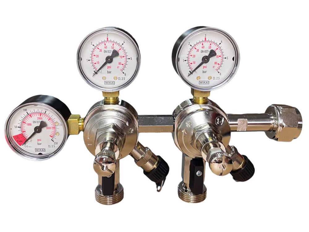 Co2 Druckminderer OxyTurbo mit 2x 3bar Manometer (Oxy5) Co2 Druckminderer OxyTurbo mit 2x 3bar Manometer (Oxy5)