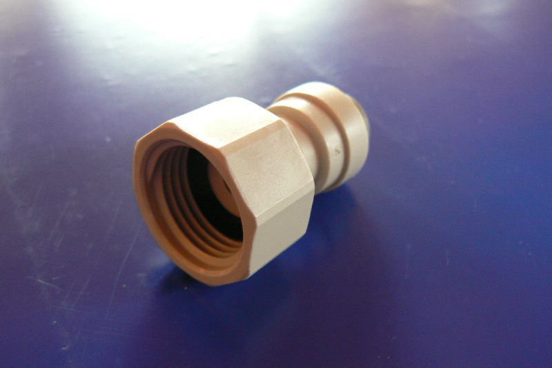 Connection 1/2" to 5/16" 8mm plug DMfit dispensing system